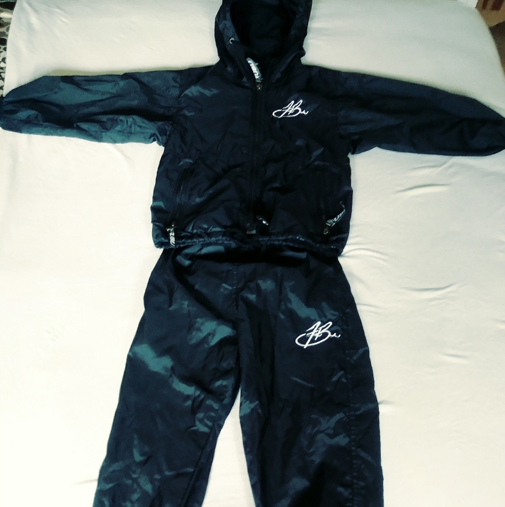 🏀 FUBU Kids Outfit Black Jump Suit.🛍